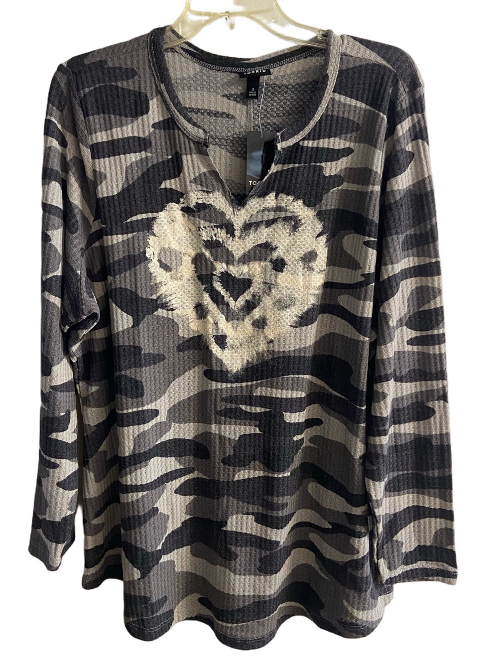 Torrid Camo Heart Waffle Knit Long Sleeve Top Split Notch Neck Tunic 3X NWT
